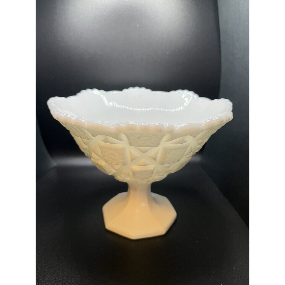 Westmoreland Milk Glass Old Quilt Bell Rim Footed Open Compote Bowl Glassware IV